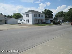 500 S Court St, Marion, IL 62959
